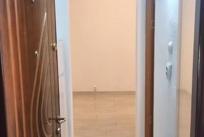 Proprietar – Apartament 2 camere (modificat) – Zona Soarelui – 30 mp – Renovat Proprietar – Apartament 2 camere (modificat) – Zona Soarelui – 30 mp – Renovat - 2