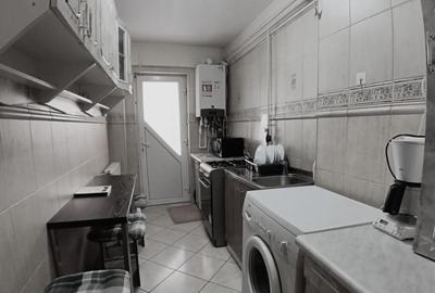 Apartament cu 3 camere semidecomandat în Central - 4