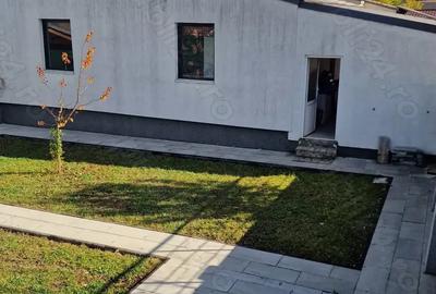 Casă cu 3 camere în Budiu Mic