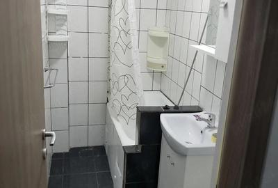 Garsonieră decomandată în Central - 3
