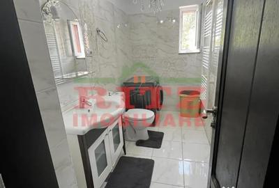 Casă cu 4 camere cu Teren 350 Mp în Central - 8