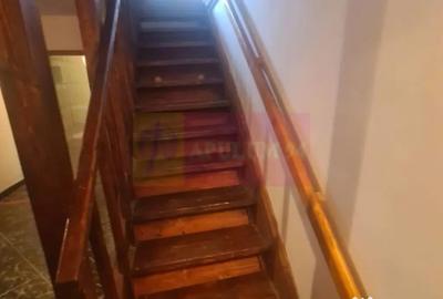 Casă cu 5 camere cu Teren 251 Mp în Zamora - 10