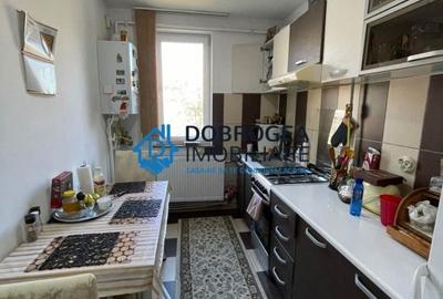 Apartament cu 2 camere decomandat în Big - 10