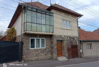 CASĂ VILĂ DE INCHIRIAT - LOCUINȚĂ - BIROURI - AFACERE - 2