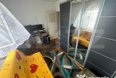 Apartament cu 3 camere decomandat, mobilat în Micro 11 - 2