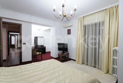 Vedere parc | Apartament spatios cu 4 camere, 3 bai | 240mpc - 12