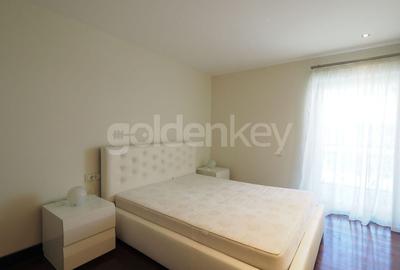 Apartament generos cu 3 camere | garaj - 11