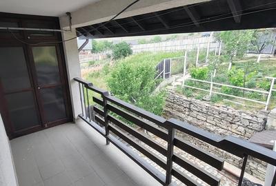 Casă cu 4 camere cu Teren 500 Mp în Bogonos - 9