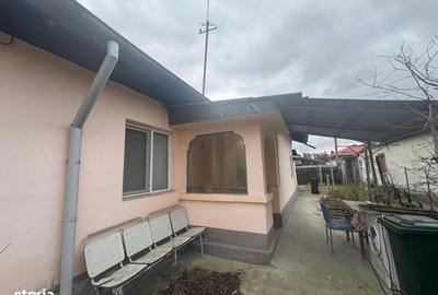 Casă cu 3 camere în Uiești - 19