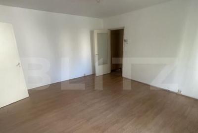 Apartament cu 2 camere,55mp,Micro 16