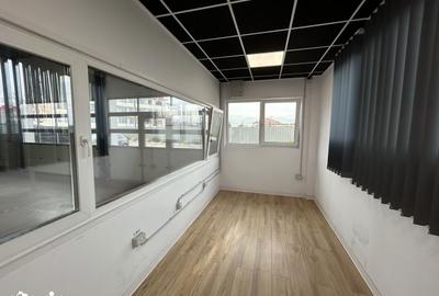 Spațiu comercial, de 280 mp, în Central - 11