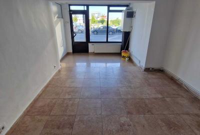 Spațiu comercial, de 24 mp, în Central - 2