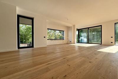 Vila cu 5 camere  *366mp* / Curte privată *315mp* / Pipera - Lake View - 12