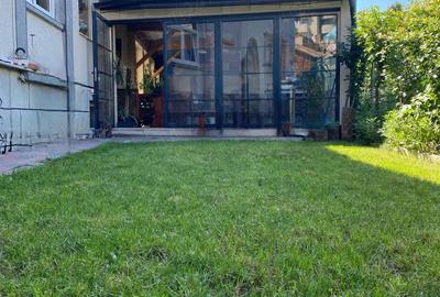 De inchiriat Cladire reprezentativa, pretabila pentru gradini?a, clinica, birouri sau scoala. - 1