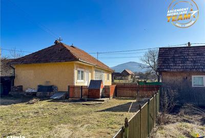 Casă cu 3 camere cu Teren 1664 Mp în Zagon - 15