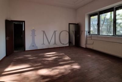 Casă individuală cu 5 camere în Unirii - 13