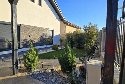 Casă spațioasă și complet utilată de vânzare în Șag Zona Mănăstirii  5 camere, - 1