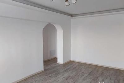 Apartament cu 2 camere semidecomandat în Mihai Bravu - 3