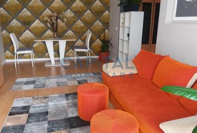 Apartament cu 2 camere semidecomandat, mobilat în Plopilor - 2