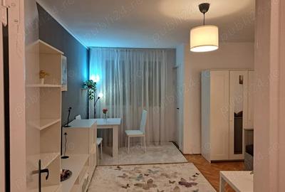 Garsonieră decomandată în Titan - 3