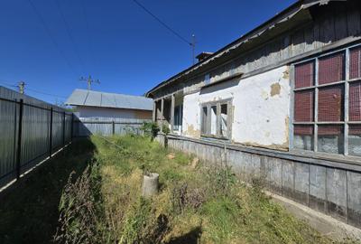 Casă cu 2 camere cu Teren 1100 Mp în Însurăței - 5