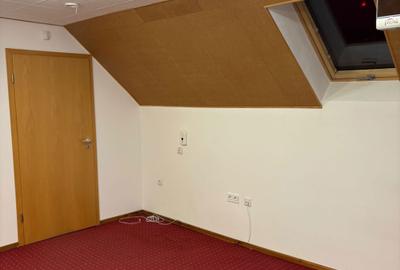 Spațiu comercial, de 40 mp, în Aurel Vlaicu - 3