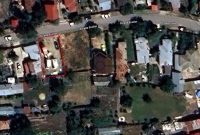 Teren Construcții intravilan de 295 mp, în Săbăreni - 1