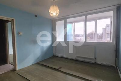 Apartament cu 4 camere decomandat, mobilat în Negru Vodă - 1