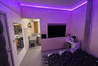 Apartament cu 2 camere decomandat în Central - 1