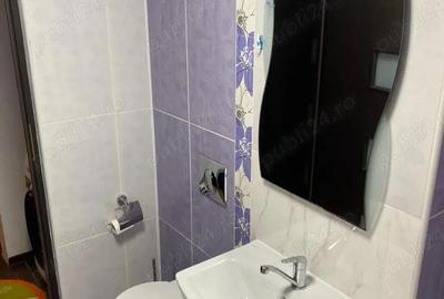 Apartament cu 3 camere semidecomandat în Central - 9