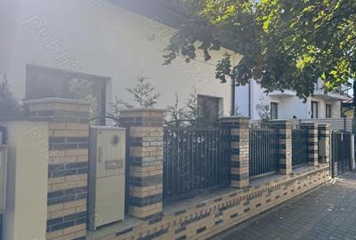 Casă cu 5 camere cu Teren 400 Mp în Central - 3