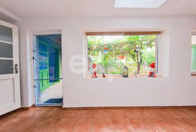 Casă cu 4 camere cu Teren 95 Mp în Central - 9