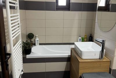 Apartament cu 2 camere decomandat în Central - 8