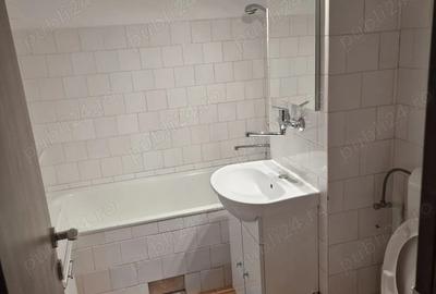 Proprietar, ofer spre inchiriere apartament 3 camere - 3