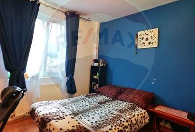 Apartament cu 3 camere semidecomandat, mobilat în Central - 3