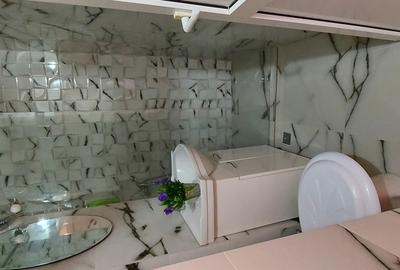 Inchiriez apartament - 2