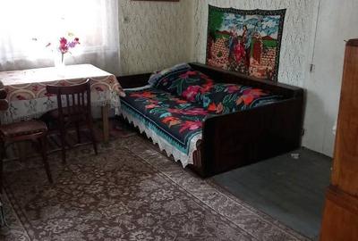 Casă cu 2 camere în Benesat