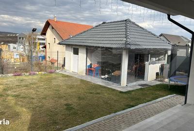 Casă cu 4 camere cu Teren 550 Mp în Corunca - 4