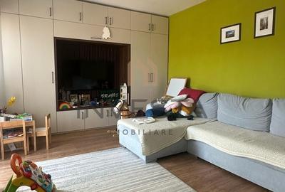 Apartament cu 2 camere decomandat în Zorilor