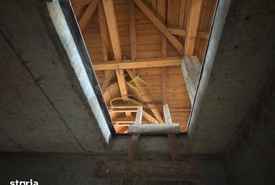 Casă cu 4 camere cu Teren 370 Mp în Mărgineni - 2