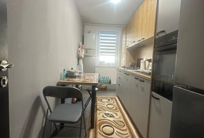 Zona Tractorul apartament 2 camare decomadat - 2