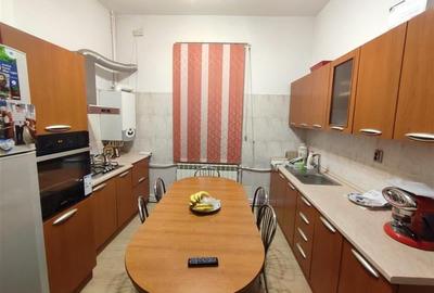 Inchiriere vila zona Stefan cel mare - Tunari - 7