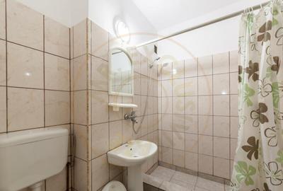 Apartament 2 camere, semicentral Expo Parc, strada Livez - 4