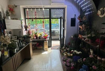 Spațiu comercial, de 30 mp, în P-ța Victoriei - 4