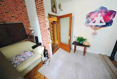 Vand apartament cu 2 camere, Hunedoara, decomandat, zona OM, 45000 euro neg - 5