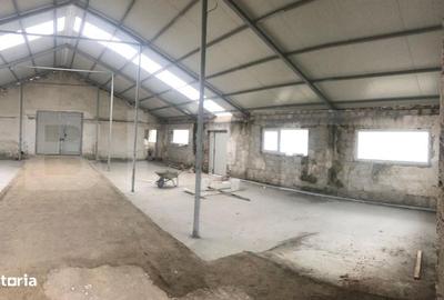 Spațiu comercial, de 175 mp, în Industrială - 3