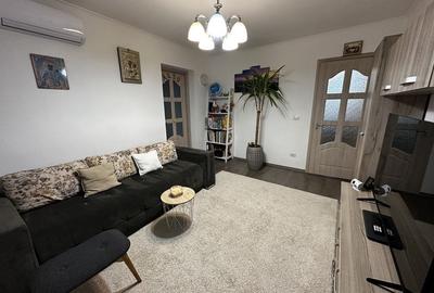 Apartament cu 3 camere decomandat în Central - 2