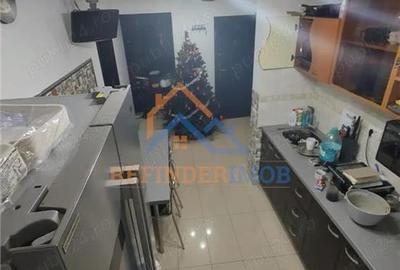 Apartament de vanzare cu 3 camere, zona Fizicienilor - 4