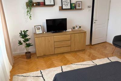 Garsonieră decomandată în 22 Decembrie - 1