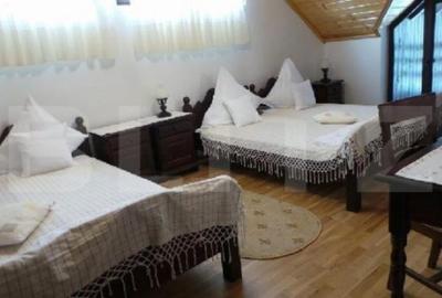Spațiu comercial, de 500 mp, în Central - 9
